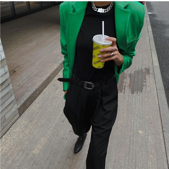 Frankie shop suite NWT oversized jacket and straight leg pants - Picture 9 of 16